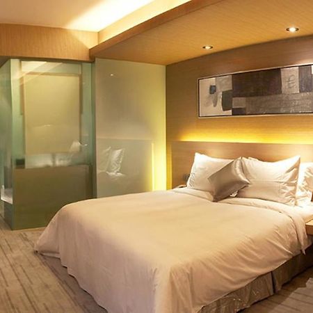 Logosun Hotel Vuhan Dış mekan fotoğraf