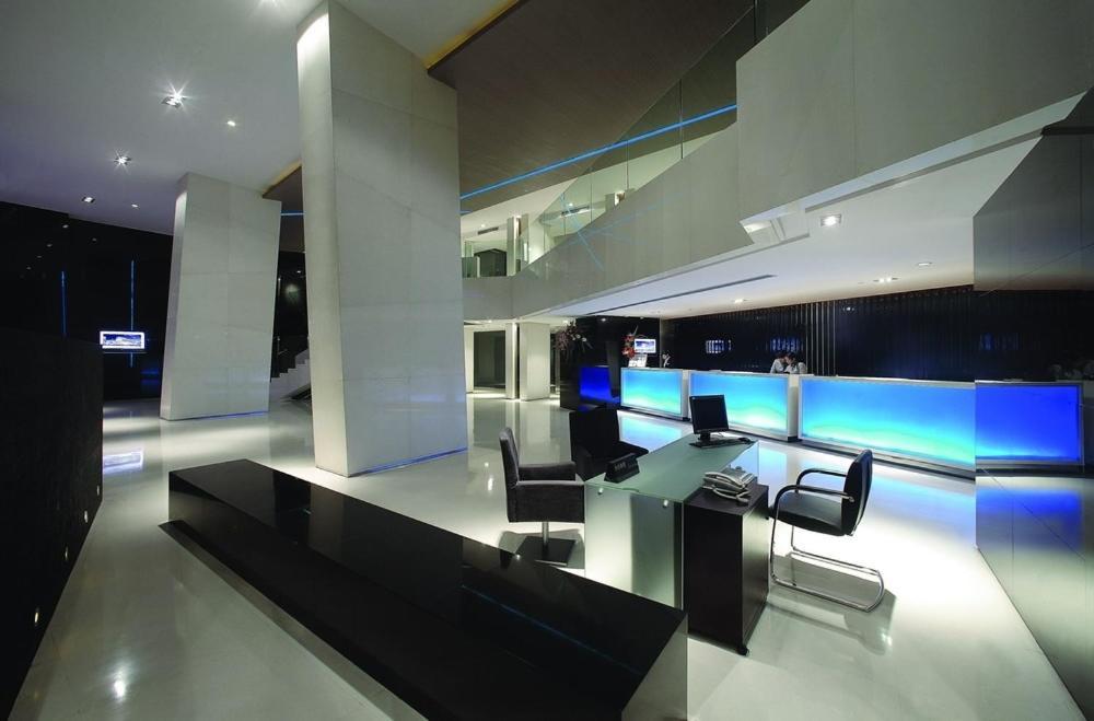 Logosun Hotel Vuhan Dış mekan fotoğraf
