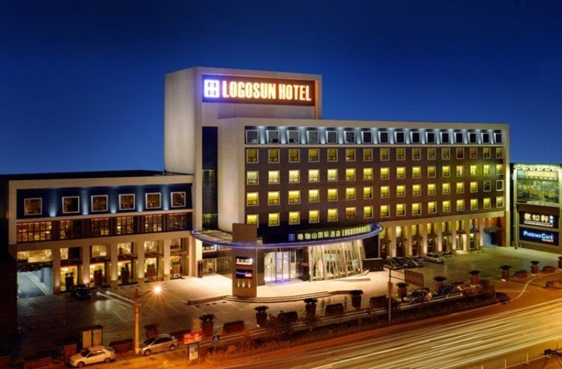 Logosun Hotel Vuhan Dış mekan fotoğraf