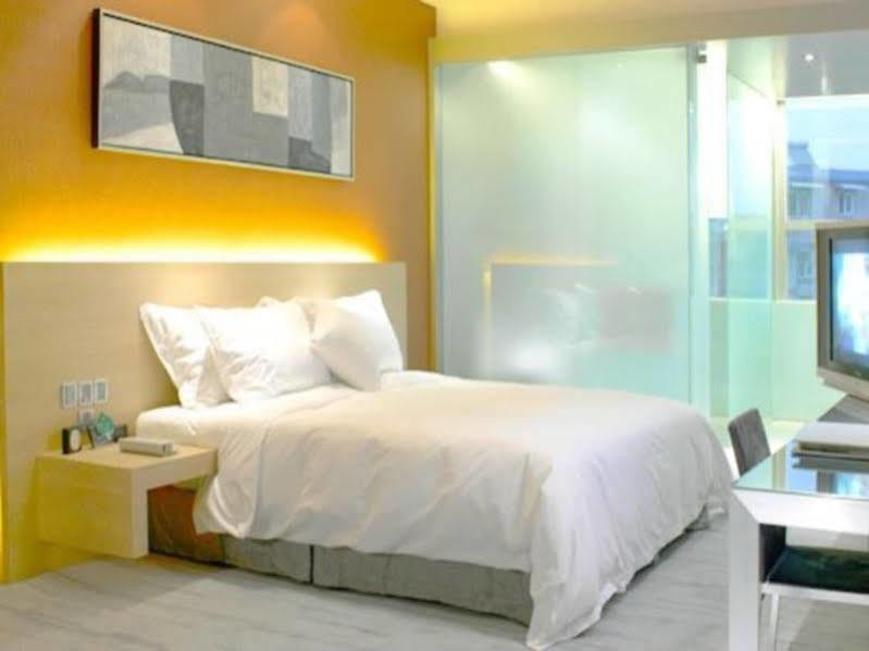 Logosun Hotel Vuhan Dış mekan fotoğraf